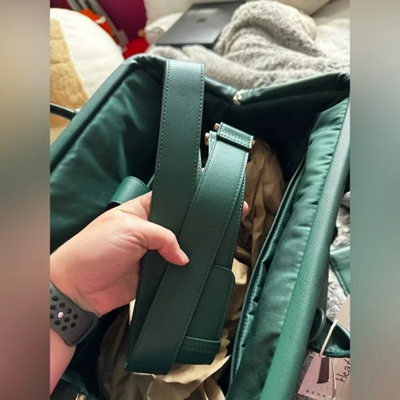 BEIS Wicked Weekender - Picture 6 of 7